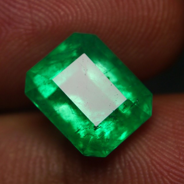 Emerald edelsteen informatie