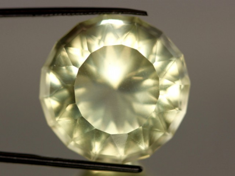 orthoclase gemstone