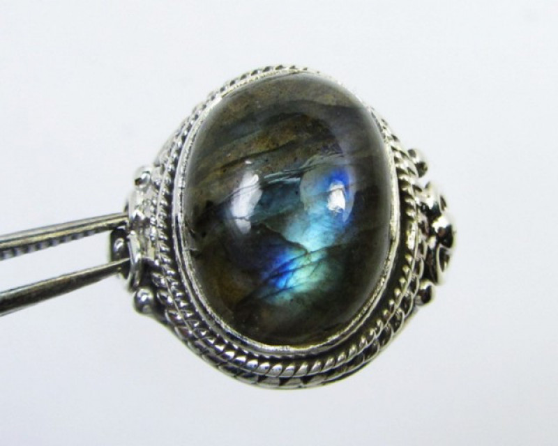 labradorite gemstone ring