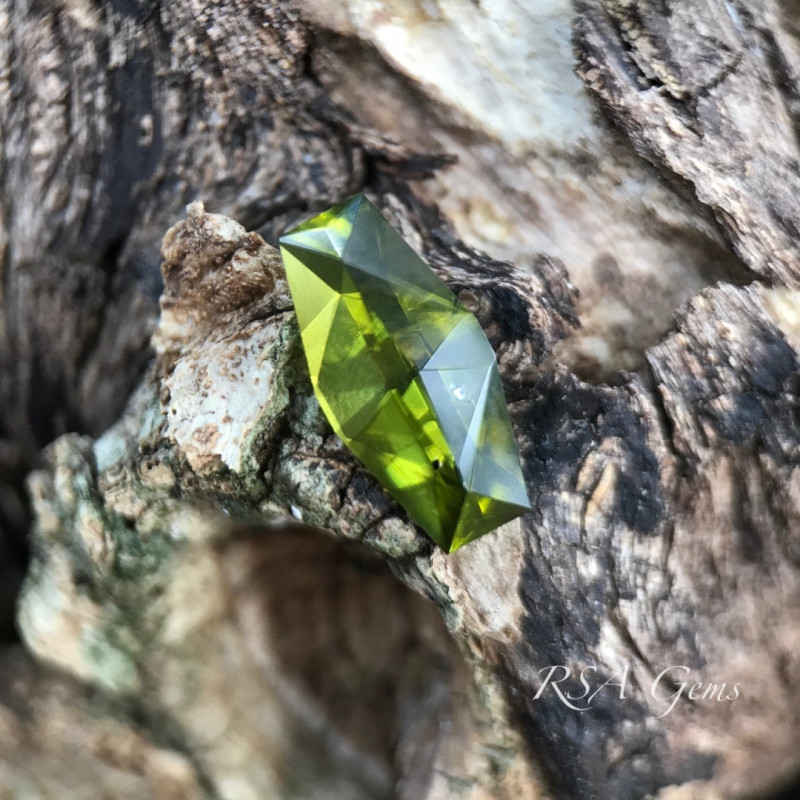 Arizona Peridot 2.75 carats
