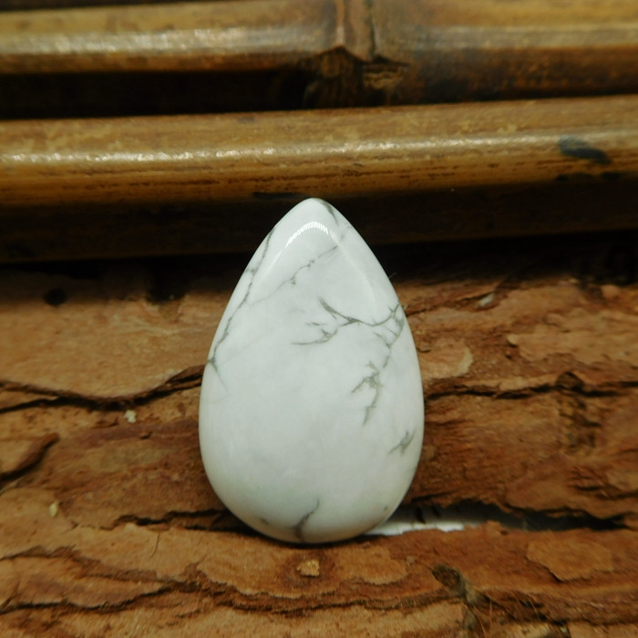 howlite gemstone