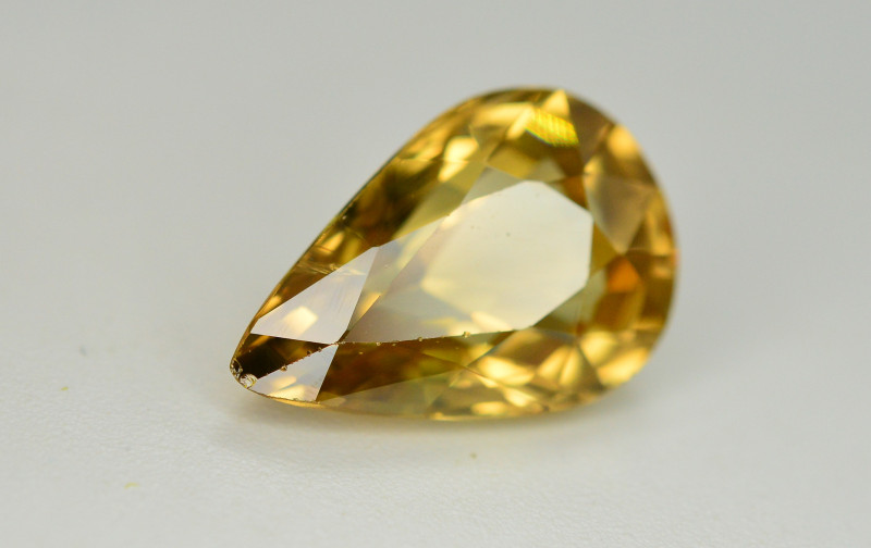 golden yellow zircon gemstone