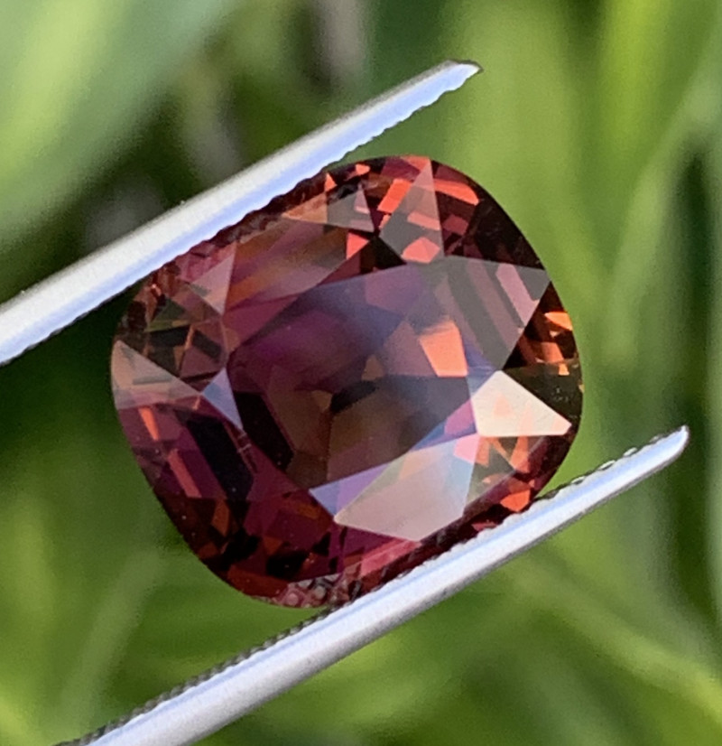 7.35 Carats Natural Red Color Tourmaline Gemstone