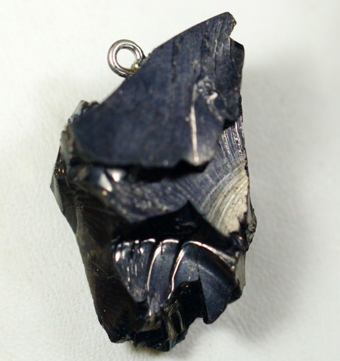 noble Elite Shungite gemstone pendant