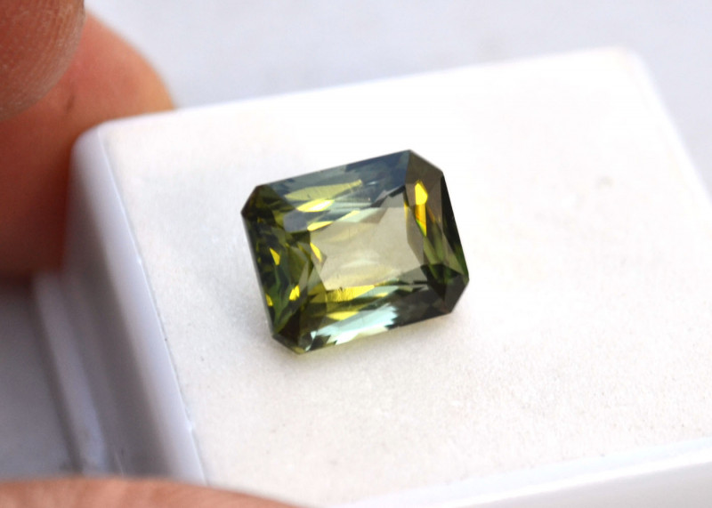 51.50 carats green tourmaline rosecuts