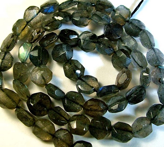 Labradorite Blue Flashy From Canada 79cts Gt755 labradorite blue flashy from canada 79cts gt755