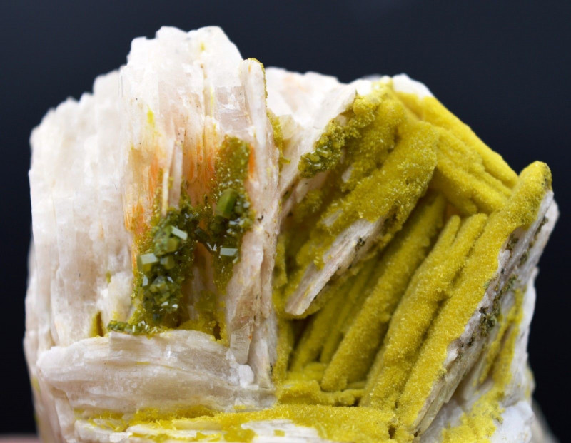 Pyromorphite raw crystal for sale