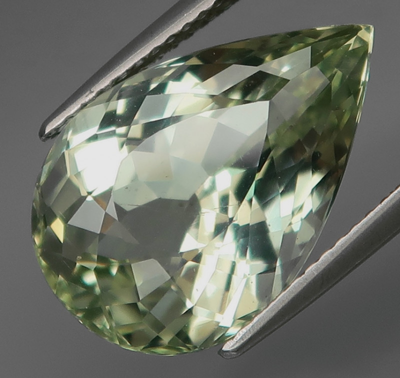 beryl gemstone