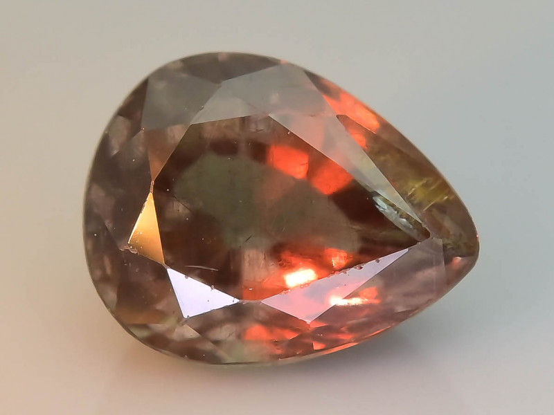 Rarest Garnet 1 15 Ct Dramatic Color Change SKU 40