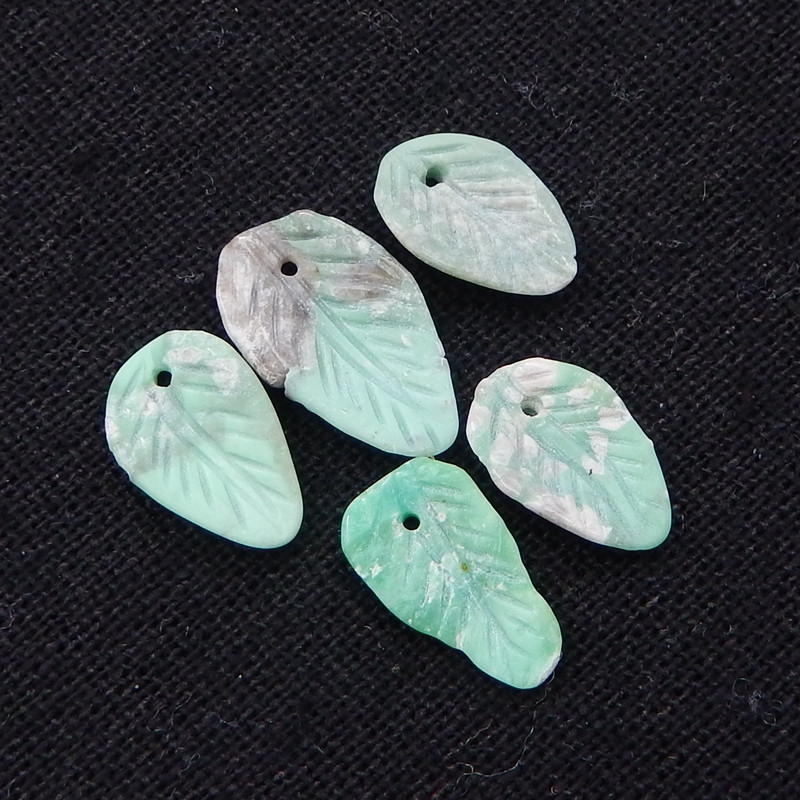 perles de feuilles sculptées en pierre précieuse variscite vert clair pour pendentif