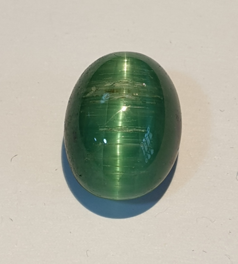 9.1 Ct Green Tourmaline Oval Cat´s Eye 13.2x10mm