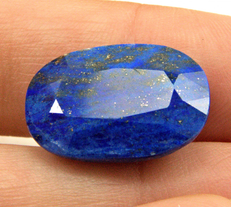 lapis lazuli gemstone faceted