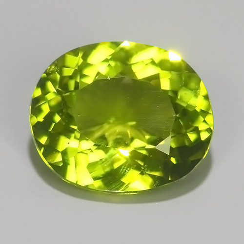 pakistani peridot faceted