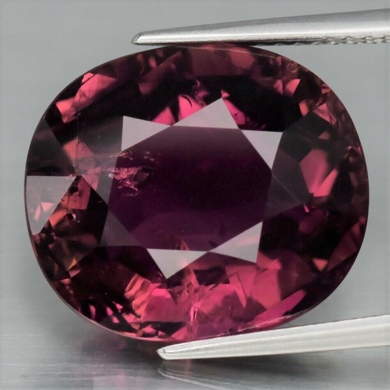 pinkish purple siberite tourmaline gemstone faceted