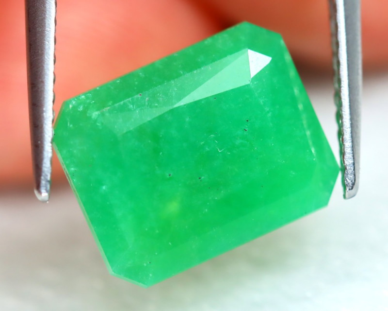 Chrysoprase Gemstone Information — Fierce Lynx Designs