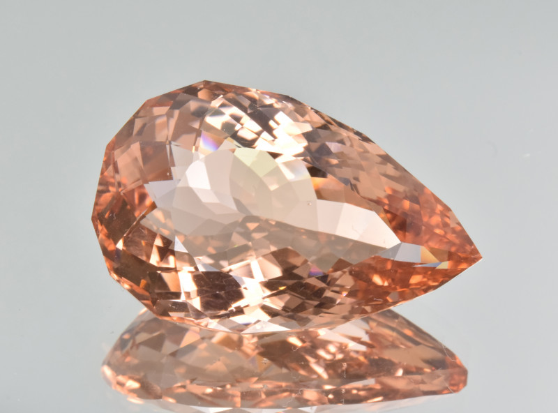 morganite pink beryl gemstone