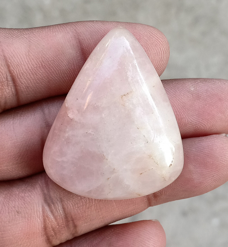 rose quartz gemstone cabochon