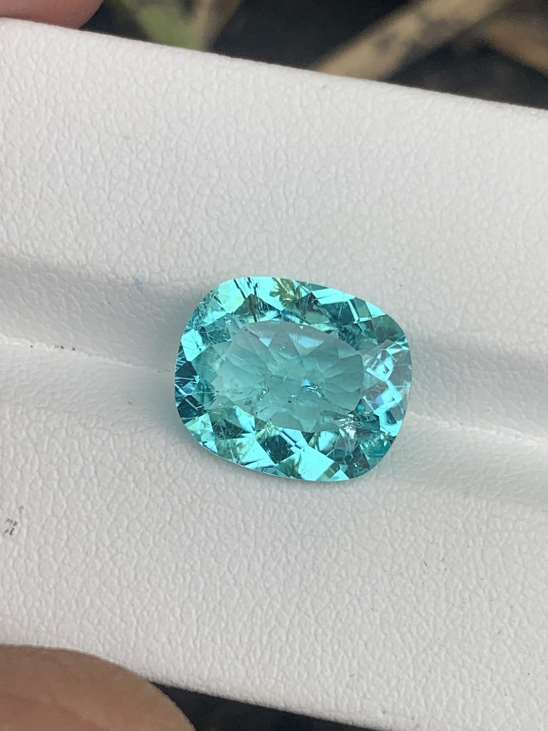 paraiba tourmaline gemstone