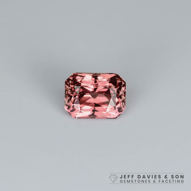 orange pink sapphire gemstone faceted custom cut