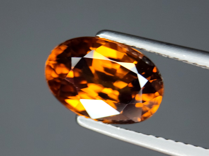 4.43CT NATURAL IMPERIAL ZIRCON IGCBZB45