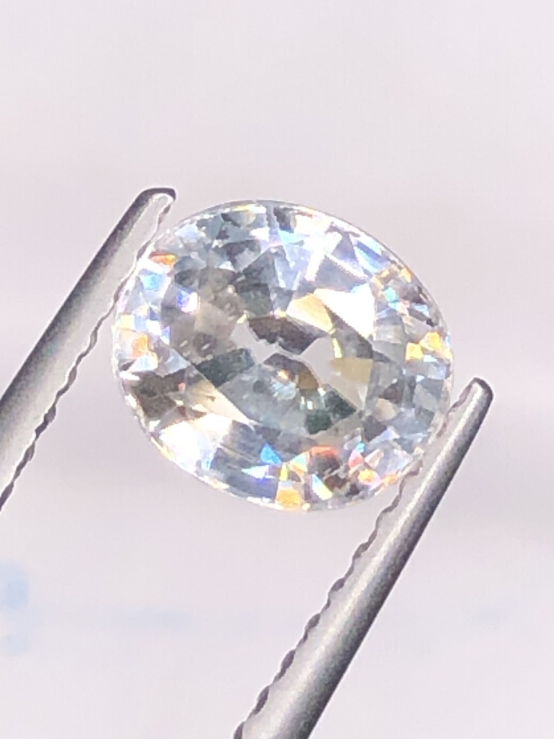 White Sparkly Luster ~ 1.70 ct Vibrant White Luster