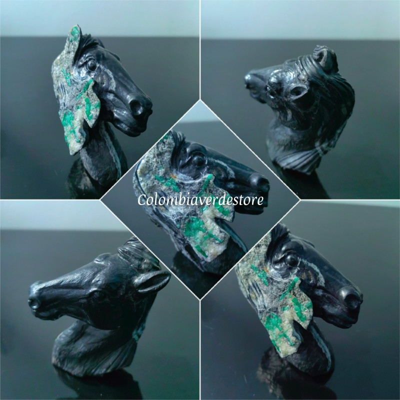 UNTREATED Collector's grade Colombian Muzo Emerald Horse carving 1250CT