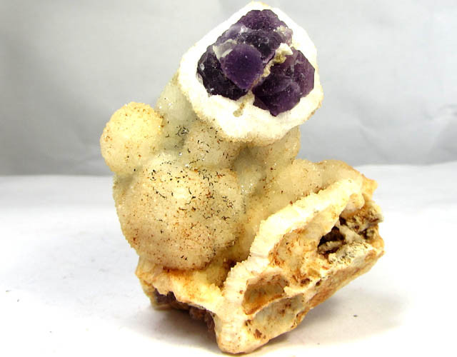 122 GRAMS NATURAL FLUORITE SPECIMEN MYGS 271