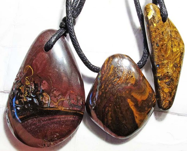 boulder ironstone gemstone pendants