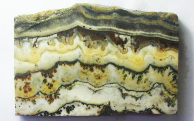 Rough uncut onyx stone