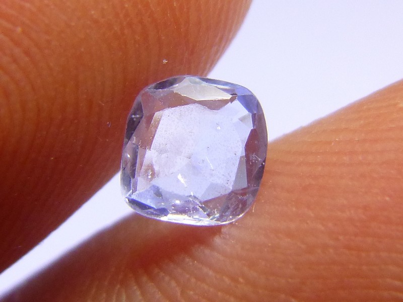 0 72ct blue ceylon sapphire 100 untreated 0 72ct blue ceylon sapphire 100 untreated