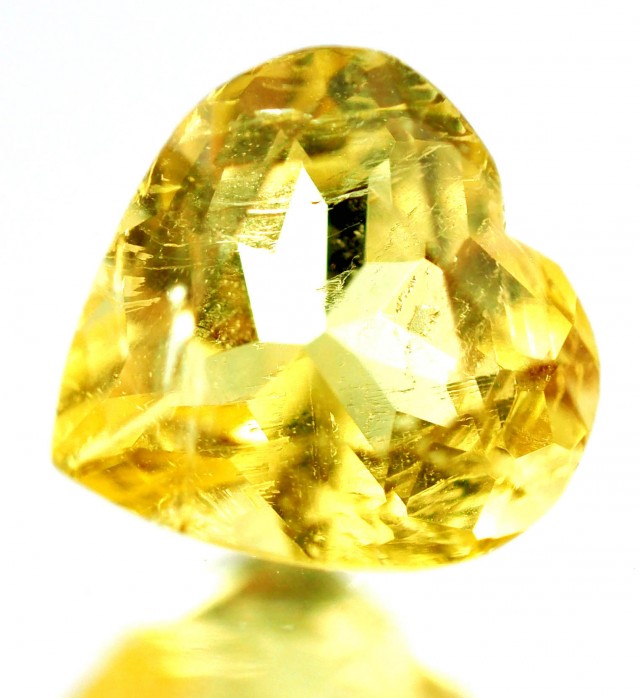 yellow heliodor faceted gemstone heart