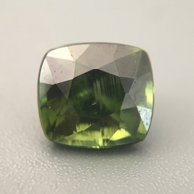 green zircon faceted rectangular cushion