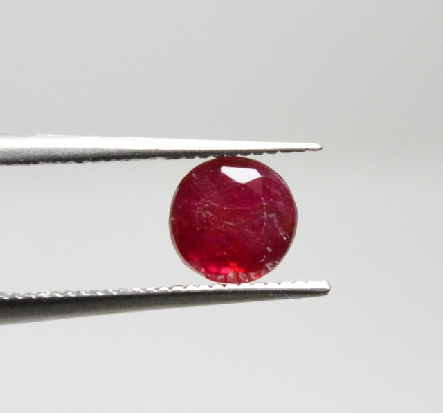 ruby 0 64 carats unheated untreated ruby 0 64 carats unheated untreated