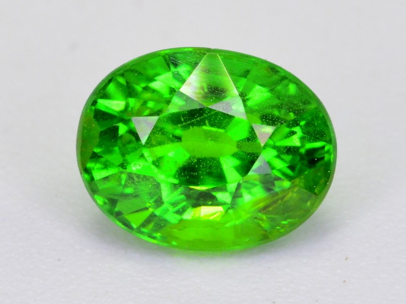 Top Tsavorite Garnet - 0 70 Ct Top Quality Tsavorite Garnet top tsavorite garnet 0 70 ct top quality tsavorite garnet