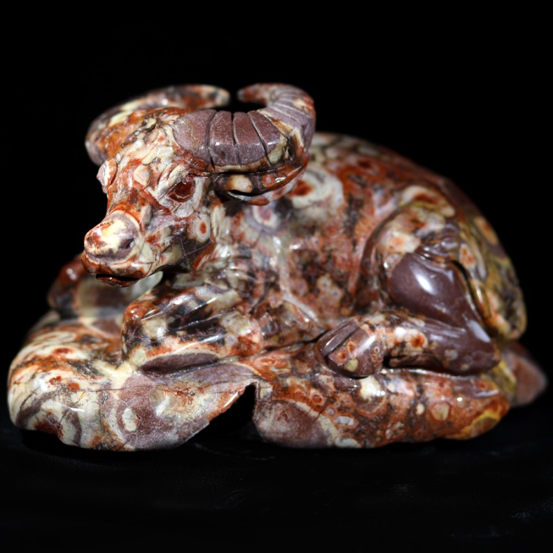 1000.00 CTS BIRDS EYE JASPER WATER BUFFALO CARVING