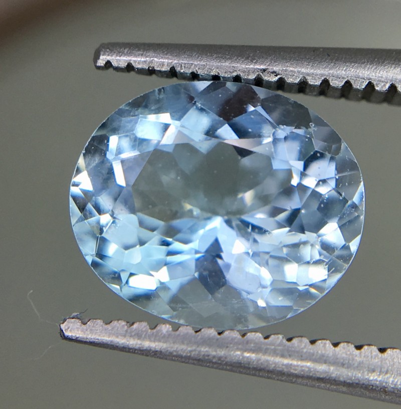 1 55 crt aquamarine faceted gemstone 1 55 crt aquamarine faceted gemstone