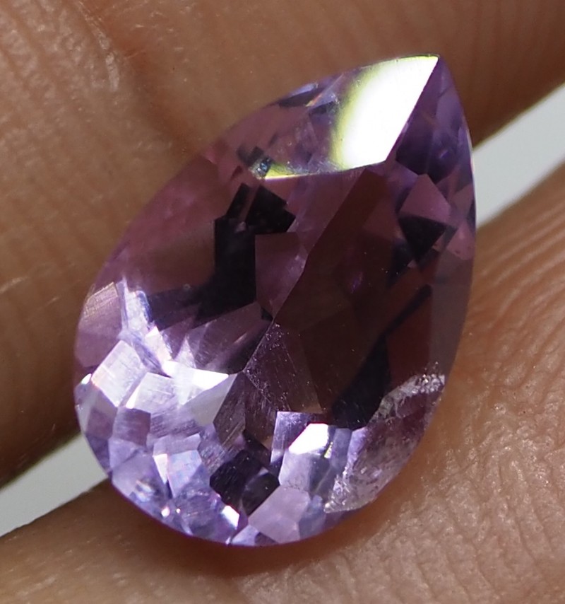 rose de france amethyst a wɔde afã a ɛyɛ pear a wɔatwa