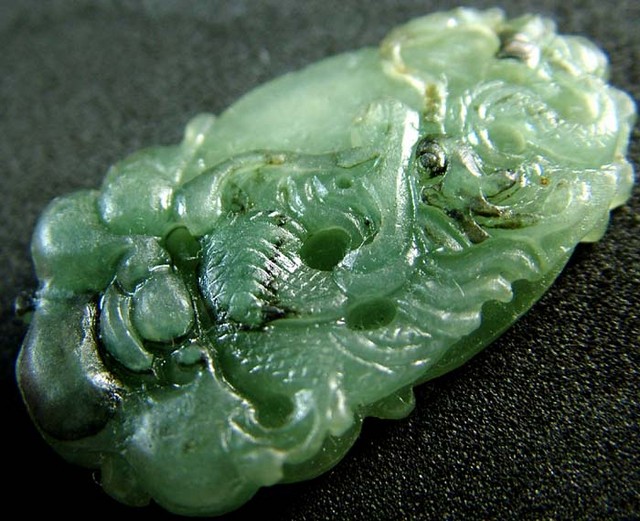 JADE CARVING 49 CTS [MX1211]