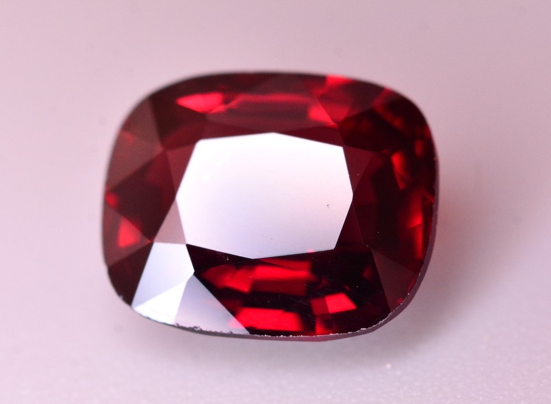 Rare Color 2.5 Ct Brilliant Quality 