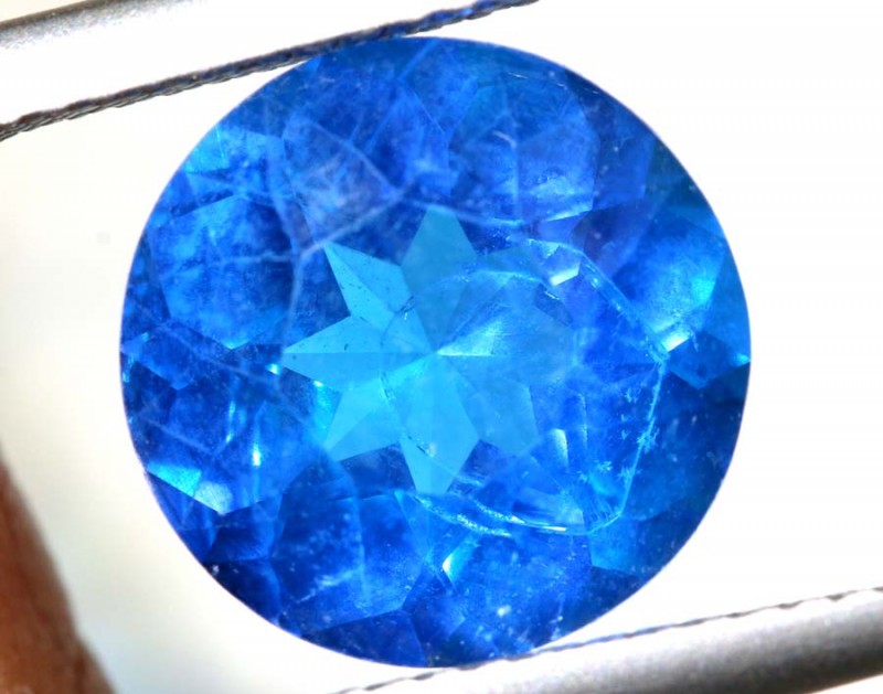 types of quartz - blue quartz gemstone