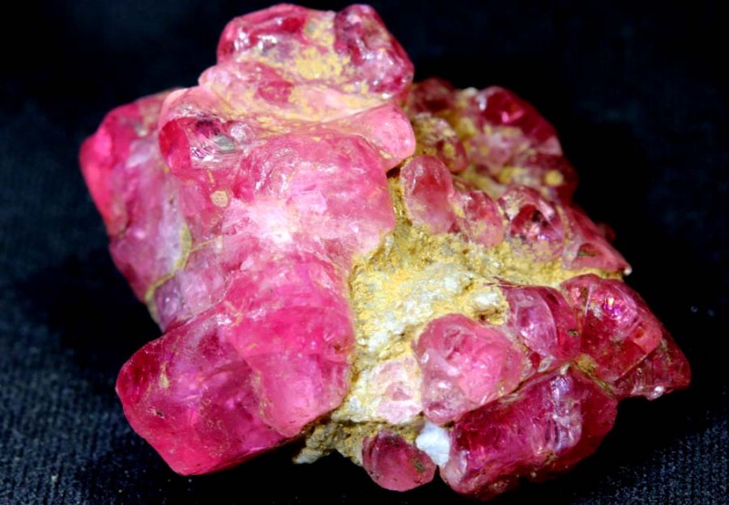 41.50CTS SPINEL ROUGH SPECIMEN RG3115