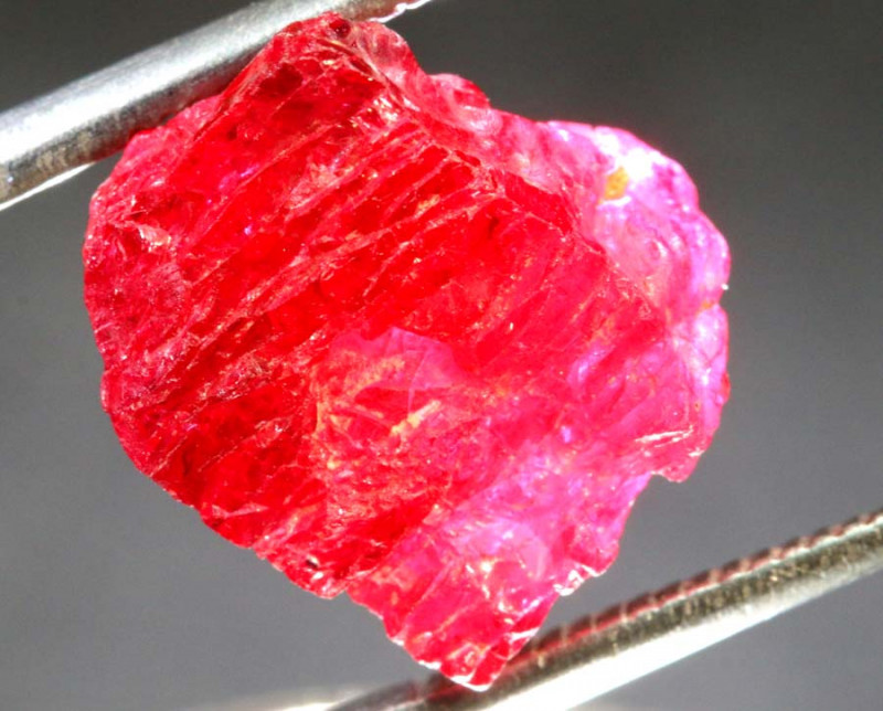 7.5CTS SPINEL ROUGH RG3201