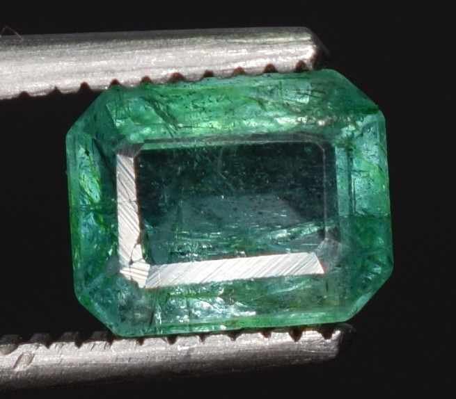 Stores That Accept Paypal Credit Online >> 0.80 caratsNatural green color Emerald gemstone Stores That Accept Paypal Credit Online >> 0.80 caratsNatural green color Emerald gemstone