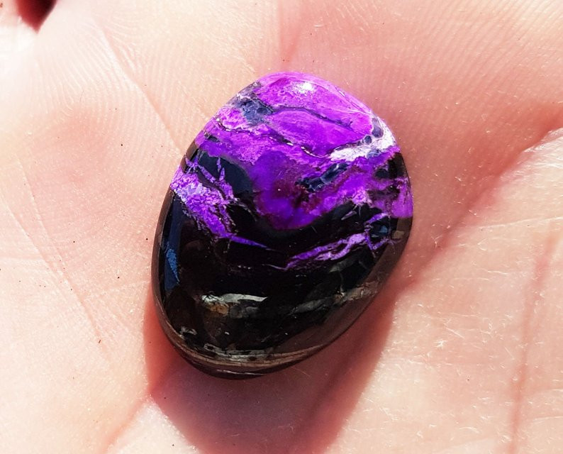 22mm Sugilite Manganese cabochon purple AAA grade