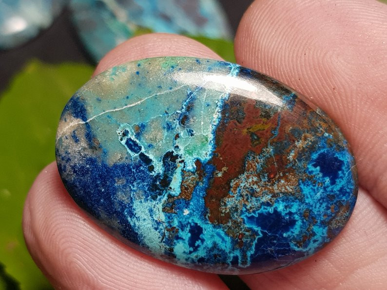 32 mm Azurit cabochon Shattuckite chrysocolla ovalni cabochon s kupritom