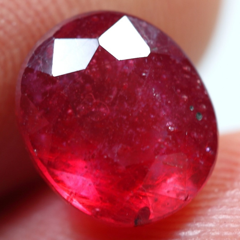 4.75cts Sparkling Pink Red Ruby Gemstone