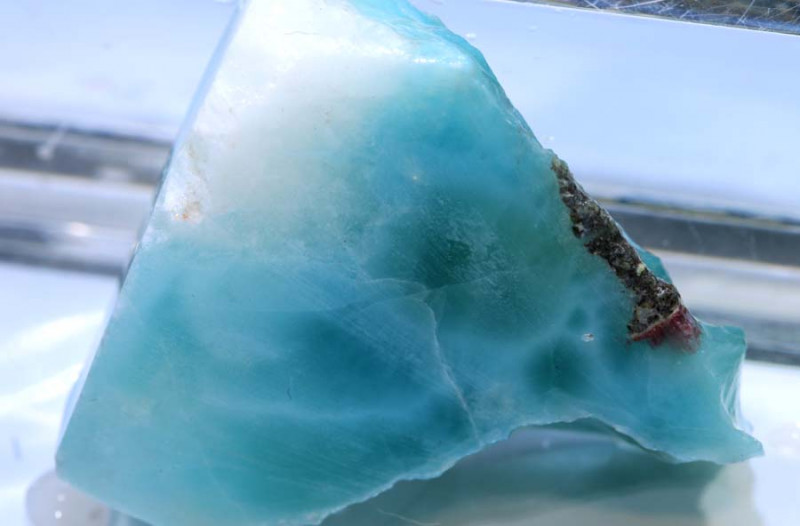 106.35 CTS QUALITY LARIMAR ROUGH RG3714