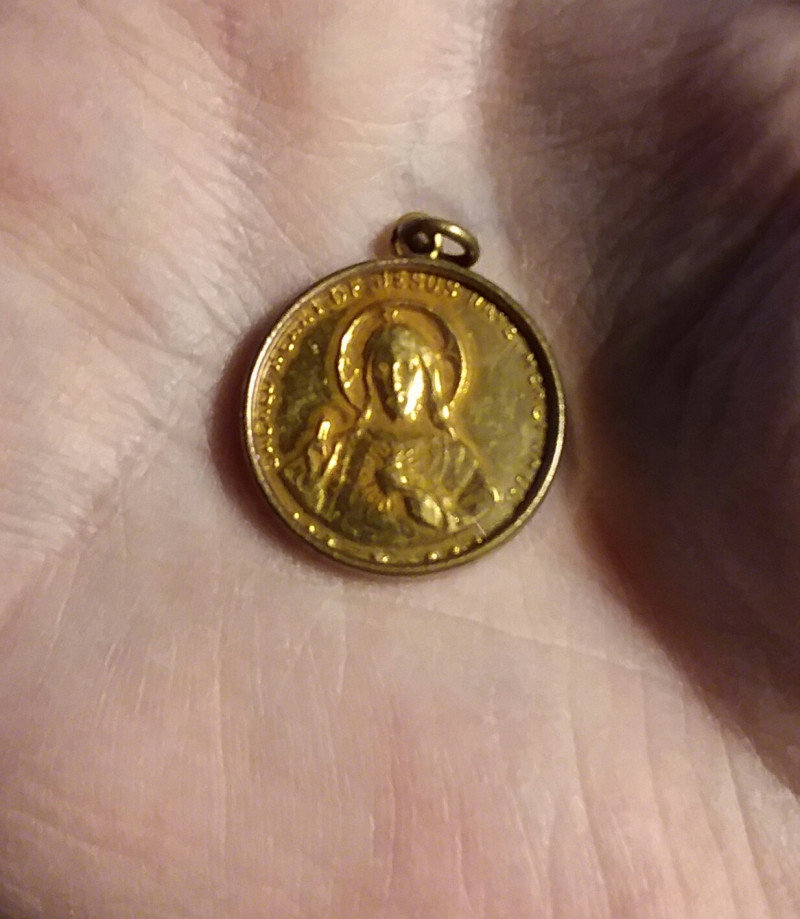 ANTIQUE SACRED HEART AND OUR LADY GOLD MEDAL PENDANT