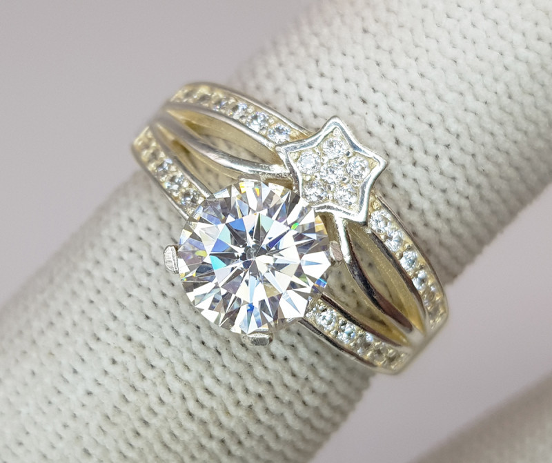 white moissanite gemstone ring