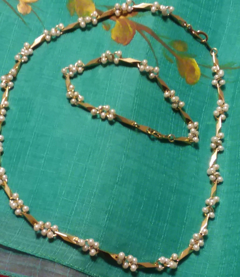 VINTAGE PEARL & GOLD BEAD NECKLACE AND BRACELET